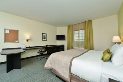 Photo 5 - Candlewood Suites Monahans by IHG