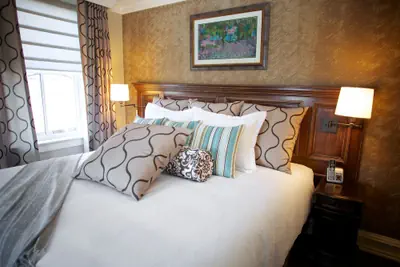 Photo 4 - Guesthouse at Norwalk Inn