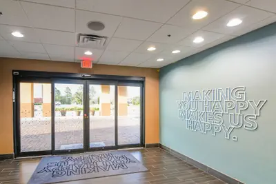 Photo 3 - Hampton Inn Foley