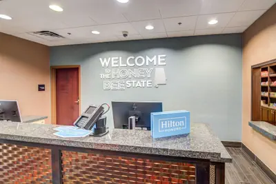 Photo 4 - Hampton Inn Foley