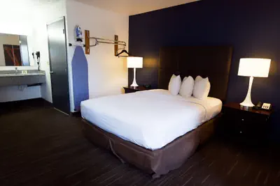 Photo 4 - SilverStone Inn North Spokane