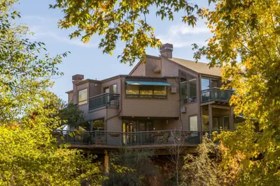 Photo 2 - The Inn Above Oak Creek