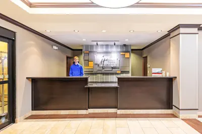 Photo 3 - Holiday Inn Express & Suites Floresville by IHG