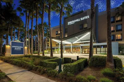 Photo 2 - SpringHill Suites Anaheim Maingate