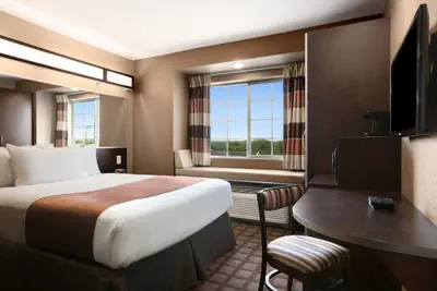 Photo 5 - Microtel Inn & Suites by Wyndham Cotulla