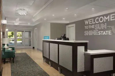 Photo 3 - Hampton Inn & Suites Orlando-North/Altamonte Springs