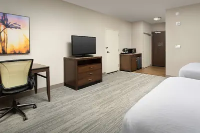 Photo 4 - Hilton Garden Inn Charlotte Airport