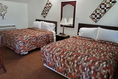 Photo 5 - Sonoma Lodge