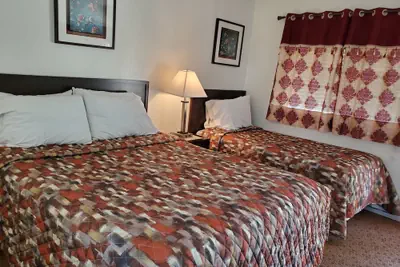 Photo 4 - Sonoma Lodge