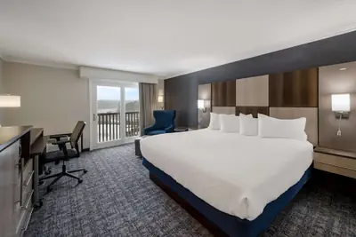 Photo 2 - Best Western Freeport Inn