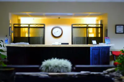 Photo 3 - Crystal Cove Hotel