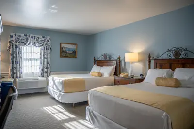 Photo 5 - The Dan'l Webster Inn and Spa