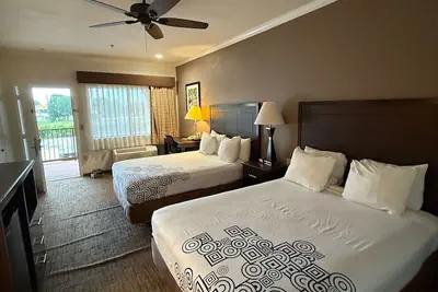 Photo 5 - Days Inn by Wyndham Navasota