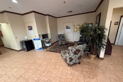 Photo 3 - Days Inn by Wyndham Navasota