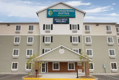 Photo 2 - WoodSpring Suites Chesapeake - Norfolk Greenbrier