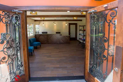 Photo 3 - Carlton Oaks Lodge, an Ascend Collection Hotel