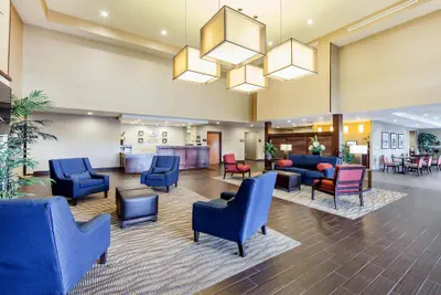 Photo 5 - Comfort Suites Marietta - Parkersburg