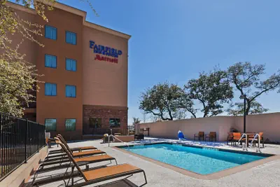 Photo 2 - Fairfield Inn & Suites by Marriott Austin Northwest/Research Blvd