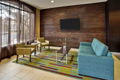Photo 4 - Fairfield Inn & Suites by Marriott Austin Northwest/Research Blvd