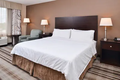 Photo 4 - Holiday Inn Express & Suites Emporia Northwest by IHG