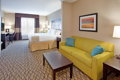 Photo 3 - Holiday Inn Express Hotel & Suites St. Joseph by IHG