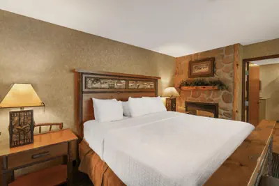 Photo 2 - Best Western Plus Kelly Inn & Suites