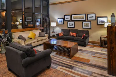 Photo 3 - Best Western Kelly Inn