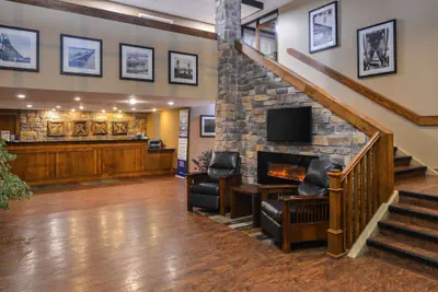 Photo 2 - Best Western Kelly Inn