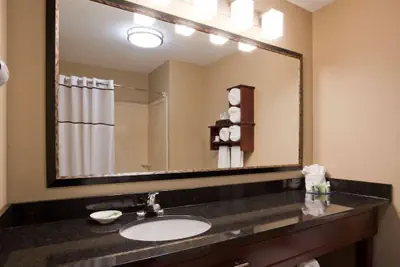 Photo 5 - Grandstay Hotel Suites Thief River Falls
