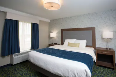 Photo 5 - Best Western Plus Portsmouth Hotel & Suites