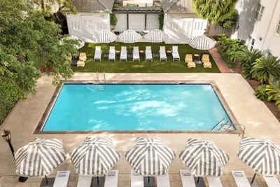 Photo 2 - Kimpton Brice Hotel by IHG