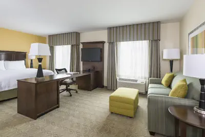 Photo 5 - Hampton Inn & Suites San Bernardino