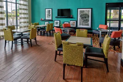 Photo 3 - Hampton Inn & Suites Clarksville