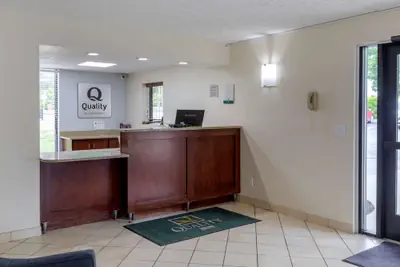 Photo 5 - Quality Inn - Roxboro South