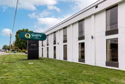 Photo 2 - Quality Inn - Roxboro South
