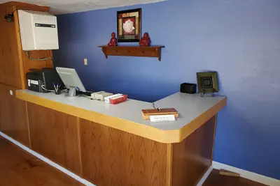 Photo 3 - Safari Motel