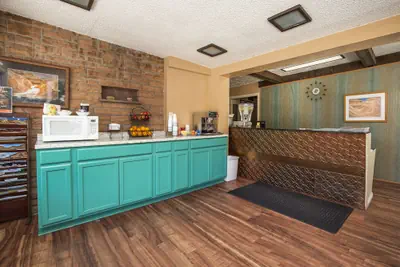 Photo 3 - Aiken's Lodge