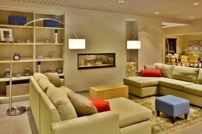 Photo 3 - Country Inn & Suites by Radisson, Springfield Southeast