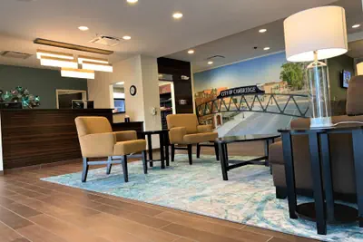 Photo 2 - SureStay by Best Western Cambridge