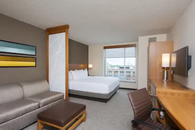 Photo 4 - Hyatt Place Champaign-Urbana