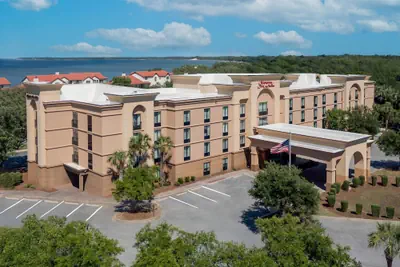 Photo 2 - Hampton Inn & Suites Pensacola/Gulf Breeze