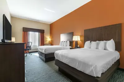Photo 4 - Best Western Plus Longhorn Inn & Suites