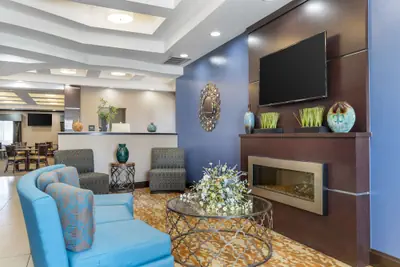 Photo 3 - Best Western Plus Longhorn Inn & Suites