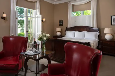 Photo 5 - Landmark Inn