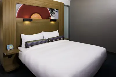 Photo 4 - Aloft by Marriott Cleveland Downtown