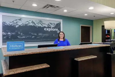 Photo 5 - Hampton Inn & Suites Adairsville-Calhoun Area