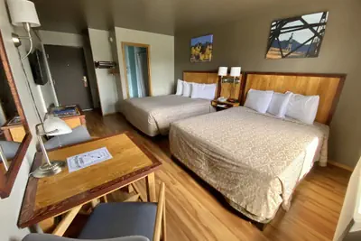Photo 5 - Rocker Inn