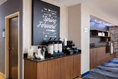 Photo 5 - Fairfield Inn & Suites by Marriott Smithfield Selma/I-95