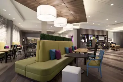 Photo 3 - Home2 Suites by Hilton Philadelphia - Convention Center, PA
