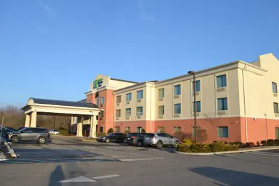 Photo 2 - Holiday Inn Express Hotel & Suites Selinsgrove by IHG